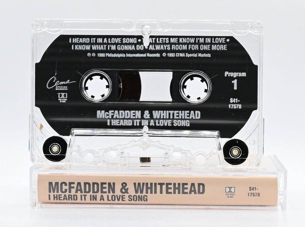 McFadden & Whitehead - Heard It In A Love Song 4_1922 фото