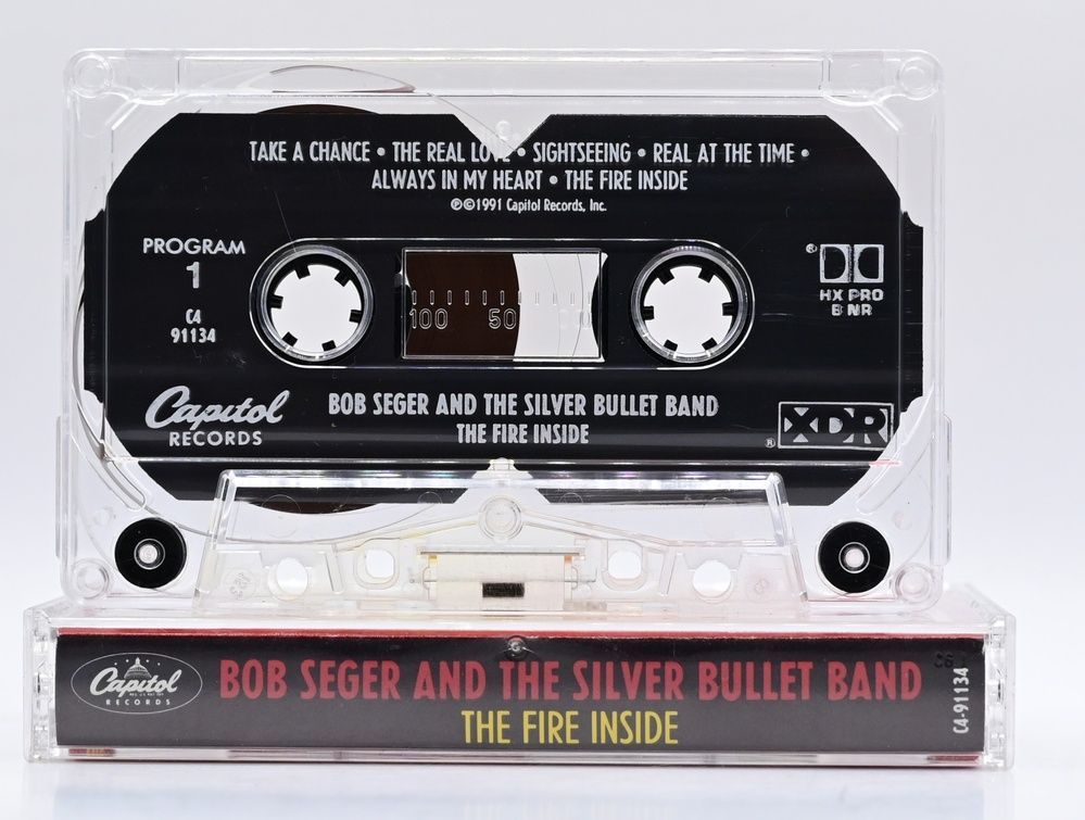 Bob Seger And The Silver Bullet Band &ndash; The Fire Inside T113_2326 фото
