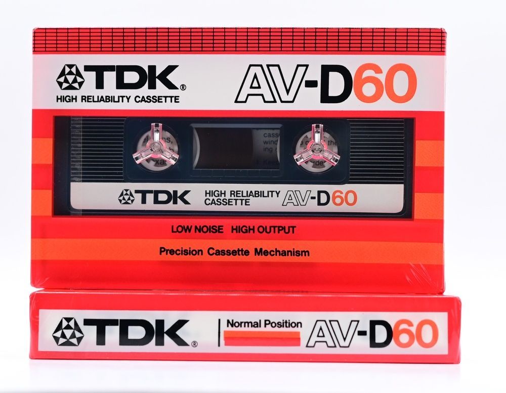 Аудіокасета: TDK AV-D60 (1982) T00260-2A фото