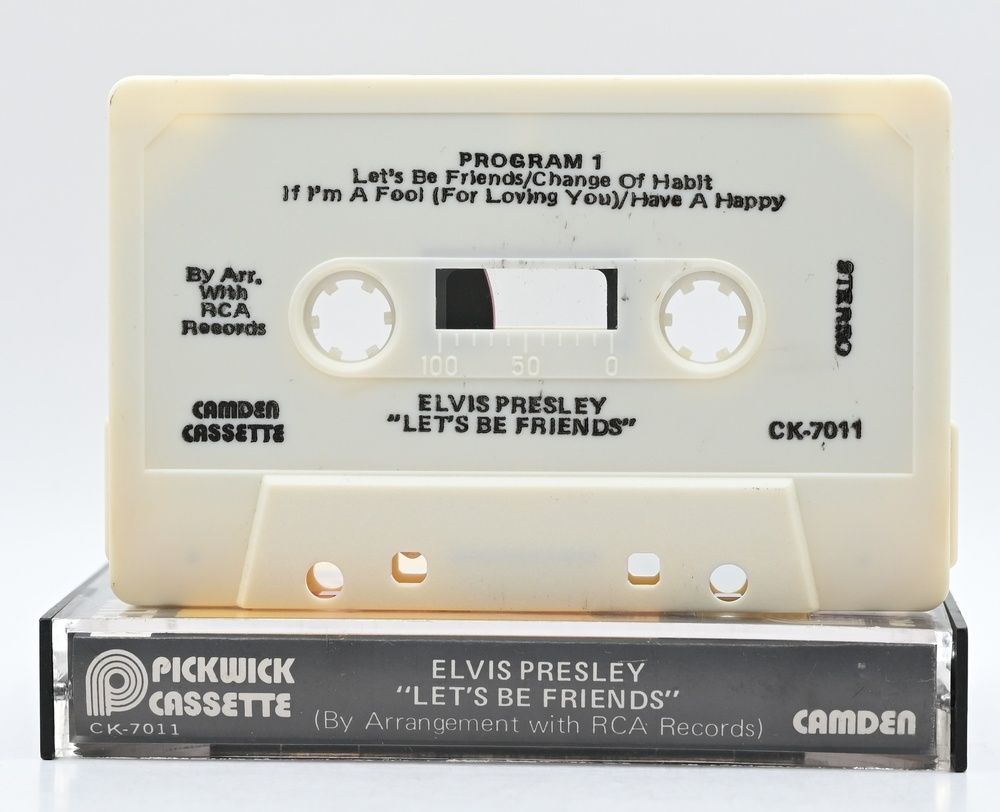 Elvis Presley &ndash; Let'S Be Friends EP2-110 фото