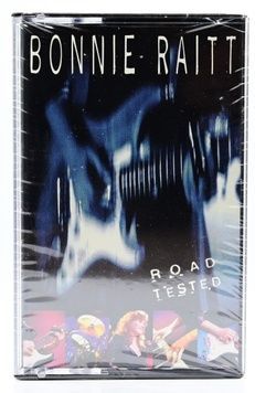 Bonnie Raitt &lrm;&ndash; Road Tested T113_2590 фото