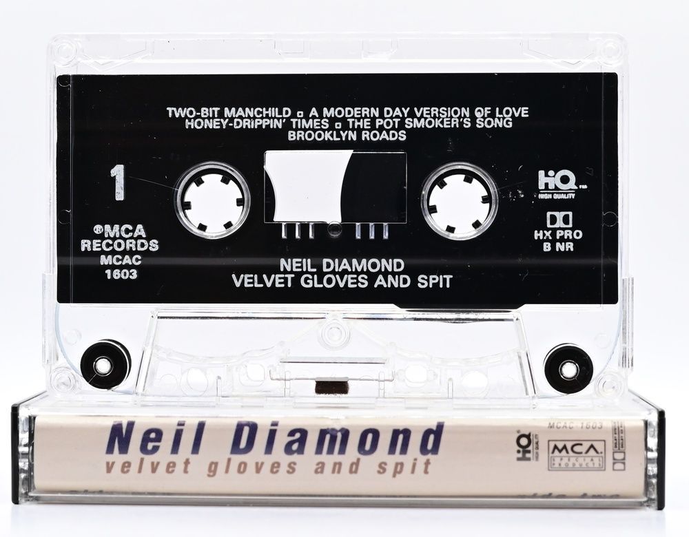 Neil Diamond &ndash; Velvet Gloves And Spit T113_17967 фото