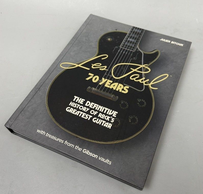 Les Paul - 70 Years: The definitive history of rock's greatest guitar 87Bk23 фото