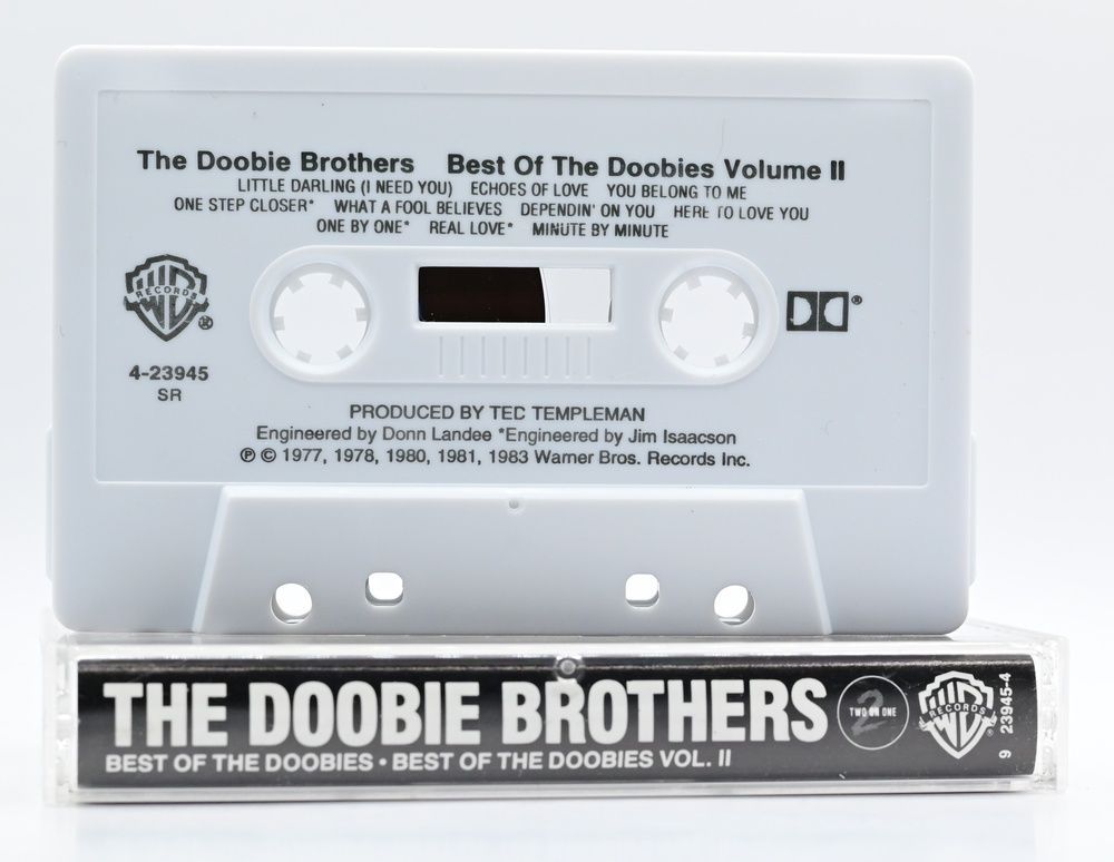 The Doobie Brothers &ndash; Best Of The Doobies T113_2161 фото