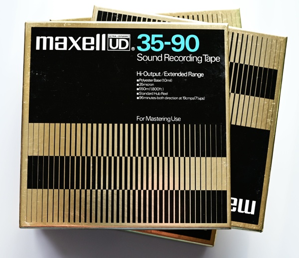 Магнітна стрічка Maxell UD 35-90 r3590 фото