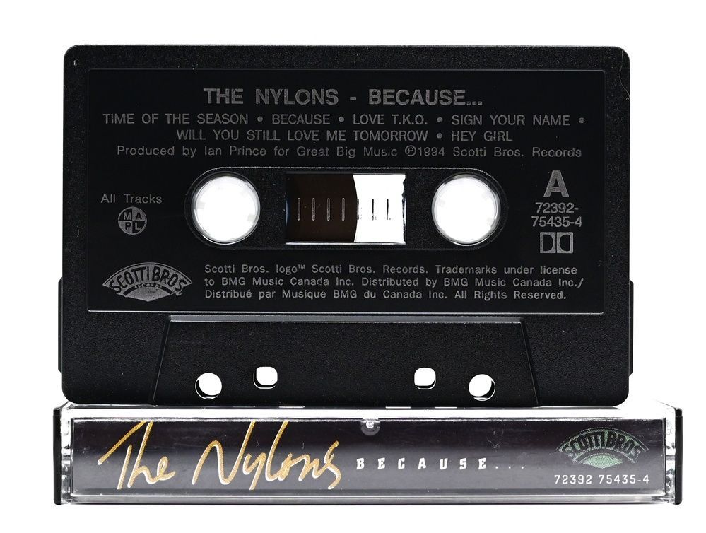 The Nylons &ndash; Because . . . T113_17980 фото