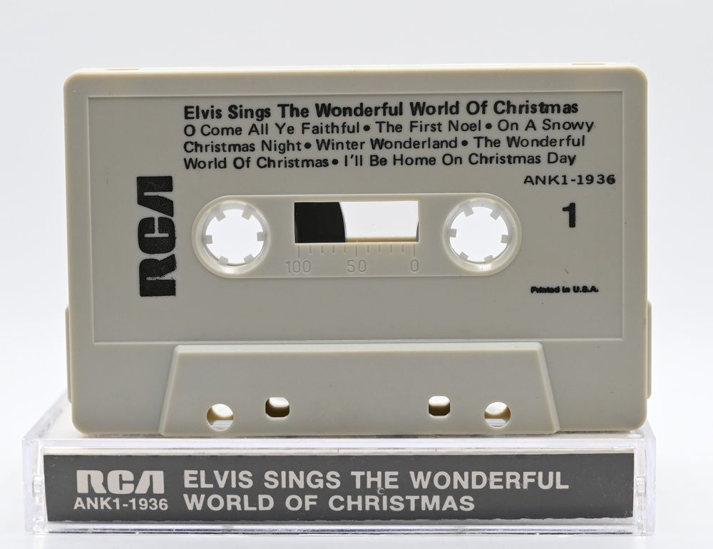 Elvis Presley &ndash; Sings The Wonderful World Of Christmas EP3-125 фото