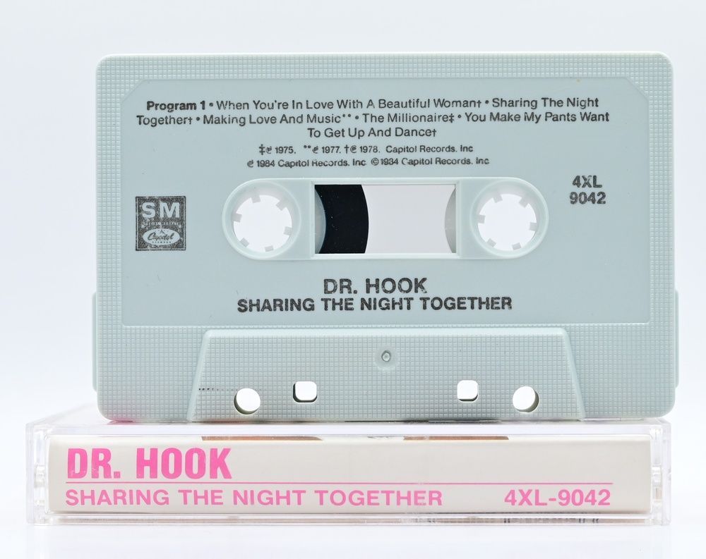 Dr. Hook &ndash; Sharing The Night Together T113_2216 фото