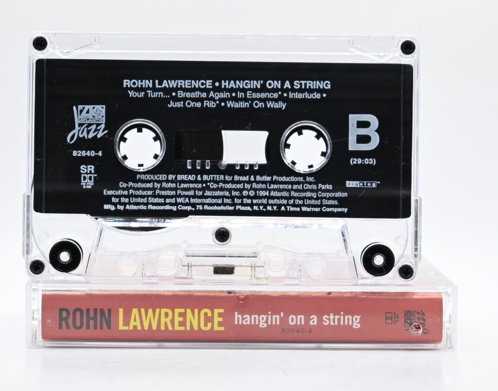 Rohn Lawrence &ndash; Hangin' On A String 6_2356 фото