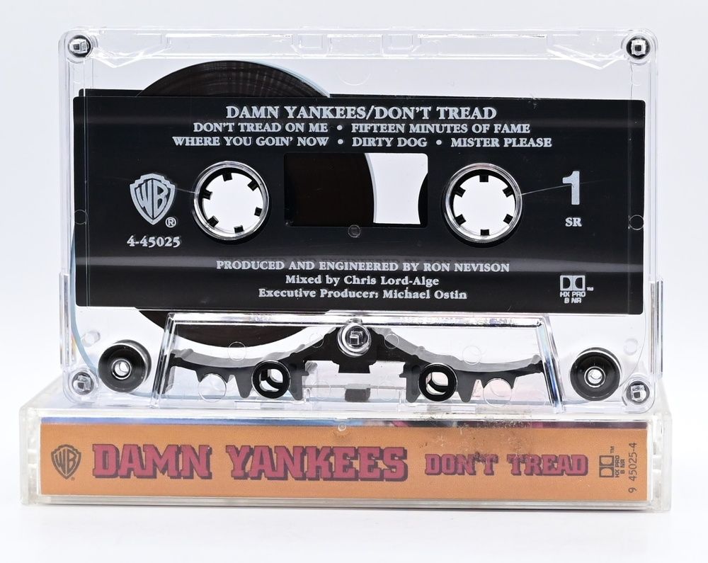 Damn Yankees &lrm;&ndash; Don't Tread T113_1544 фото