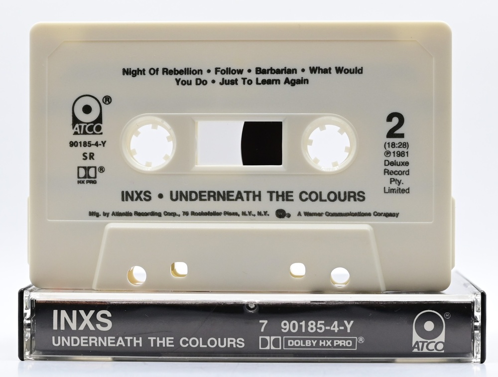 INXS – Underneath The Colours T113_1360 фото